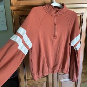 Half zip color block sweatshirt